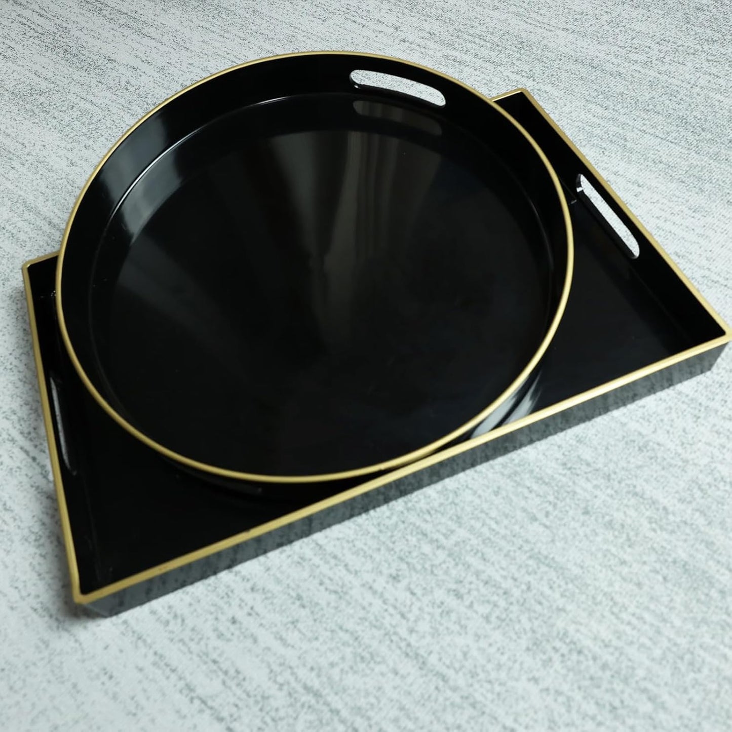 Spsyrine Black Decorative Serving Tray with Handles, Elegant Plastic Coffee Table Tray for Ottoman, Living Room, Home Decor 15.6" X 10.2"