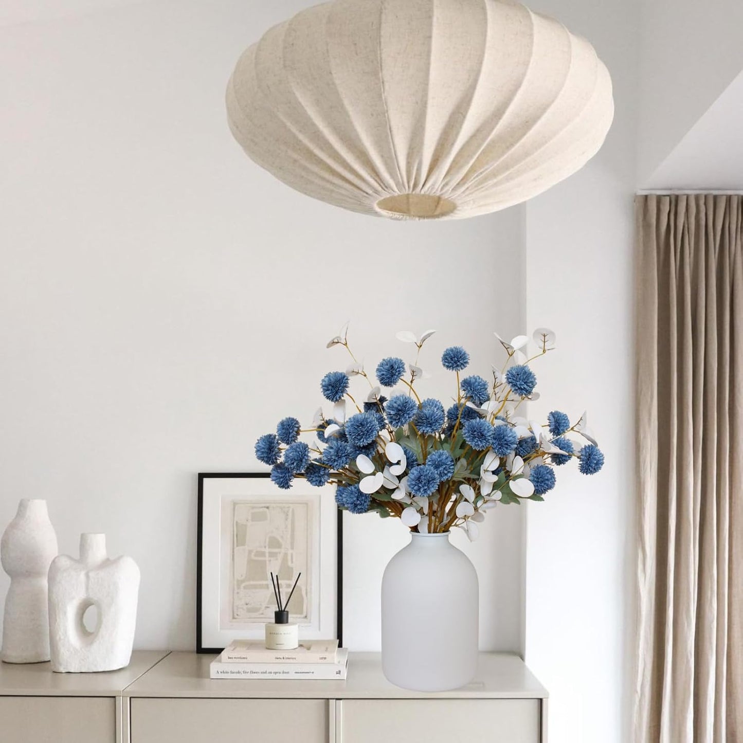 Faux Dusty Blue Flowers, Blue and White Floral Stems for Centerpieces, Fake Mums Artificial Flowers, Flores Azules Artificiales para Decoracion, Long Stems for Vases, DIY Silk Floral Arrangements