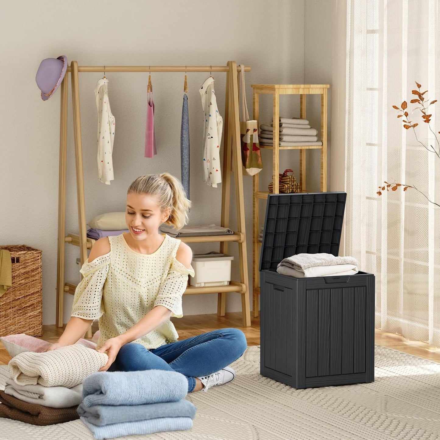 28 Gallon Outdoor Deck Box,Storage Lockable Waterproof Patio Furniture,Garden Tools,Cushions,Pool Accessories Outside Storage Resin Box(SM Black)