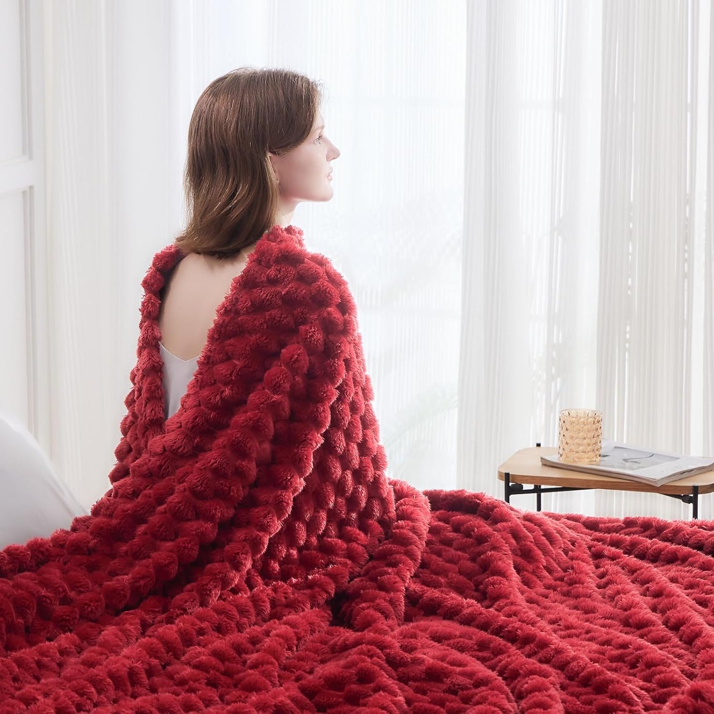 NEWCOSPLAY Super Soft Queen Blanket Red Premium Silky Flannel Fleece 3D Clouds Stylish Jacquard Lightweight Bed Blanket All Season Use 350GSM (Red, Queen(90"x90"))