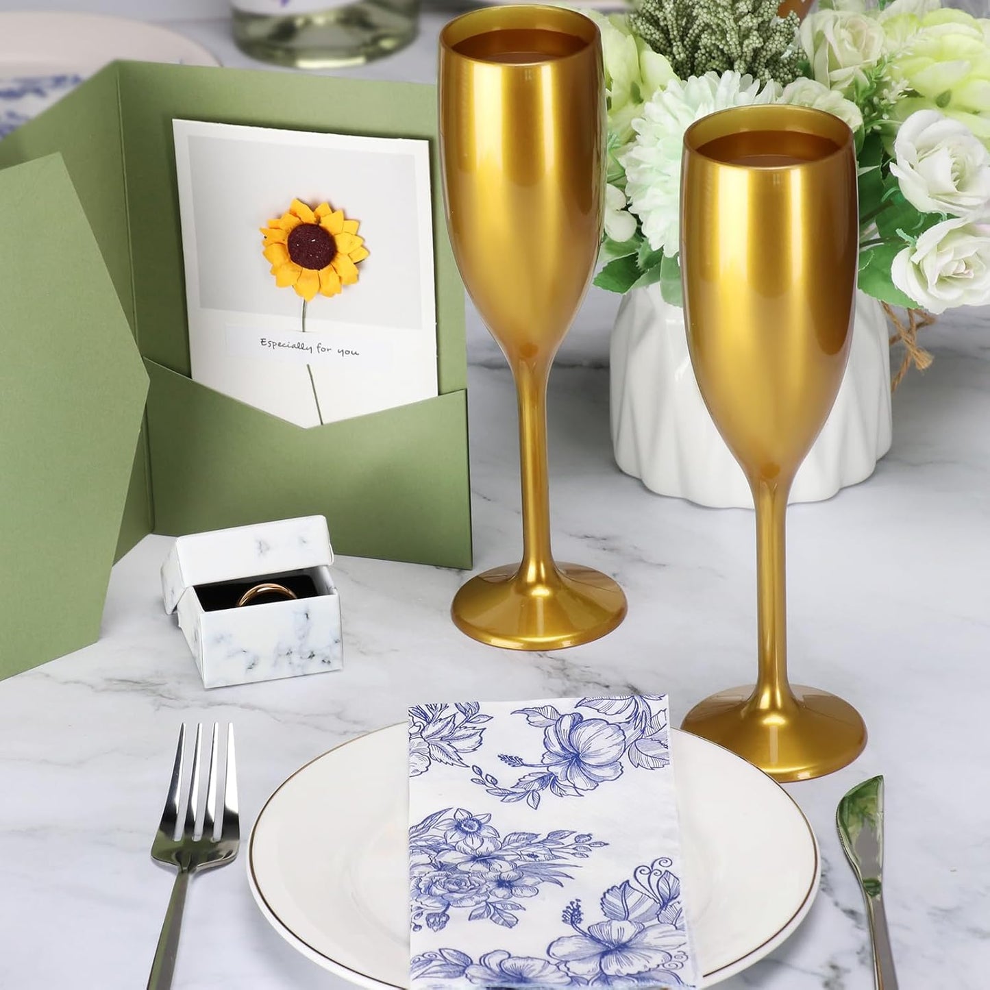 XUWAIDSGN Acrylic Champagne Flutes Toasting Glasses Unbreakable Mimosa Bar Reusable Wine Glasses Vintage Champagne Flutes Stemmed Drinking Cups 5.4 OZ for Christmas Birthday (24, Gold)