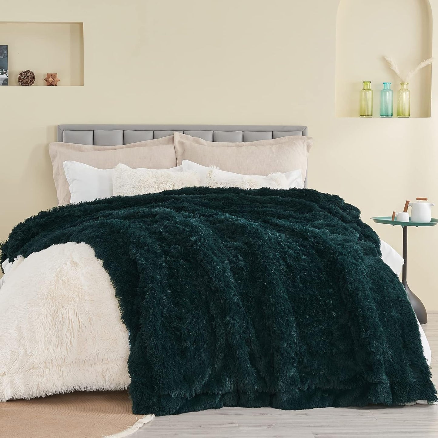GONAAP Fuzzy Faux Fur Throw Blanket Twin Size Dark Teal Super Soft Cozy Plush Fuzzy Shaggy Blanket for Couch Sofa Bed (Dark Teal, Twin(60"x80"))