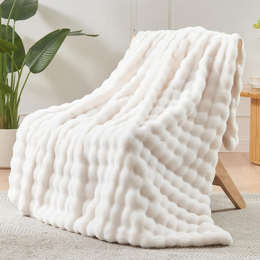 NEWCOSPLAY Faux Fur Twin Blanket Ivory Bubble Blanket Thick Warm Soft for Couch Sofa Bed 550GSM (Ivory, Twin(60"x80"))