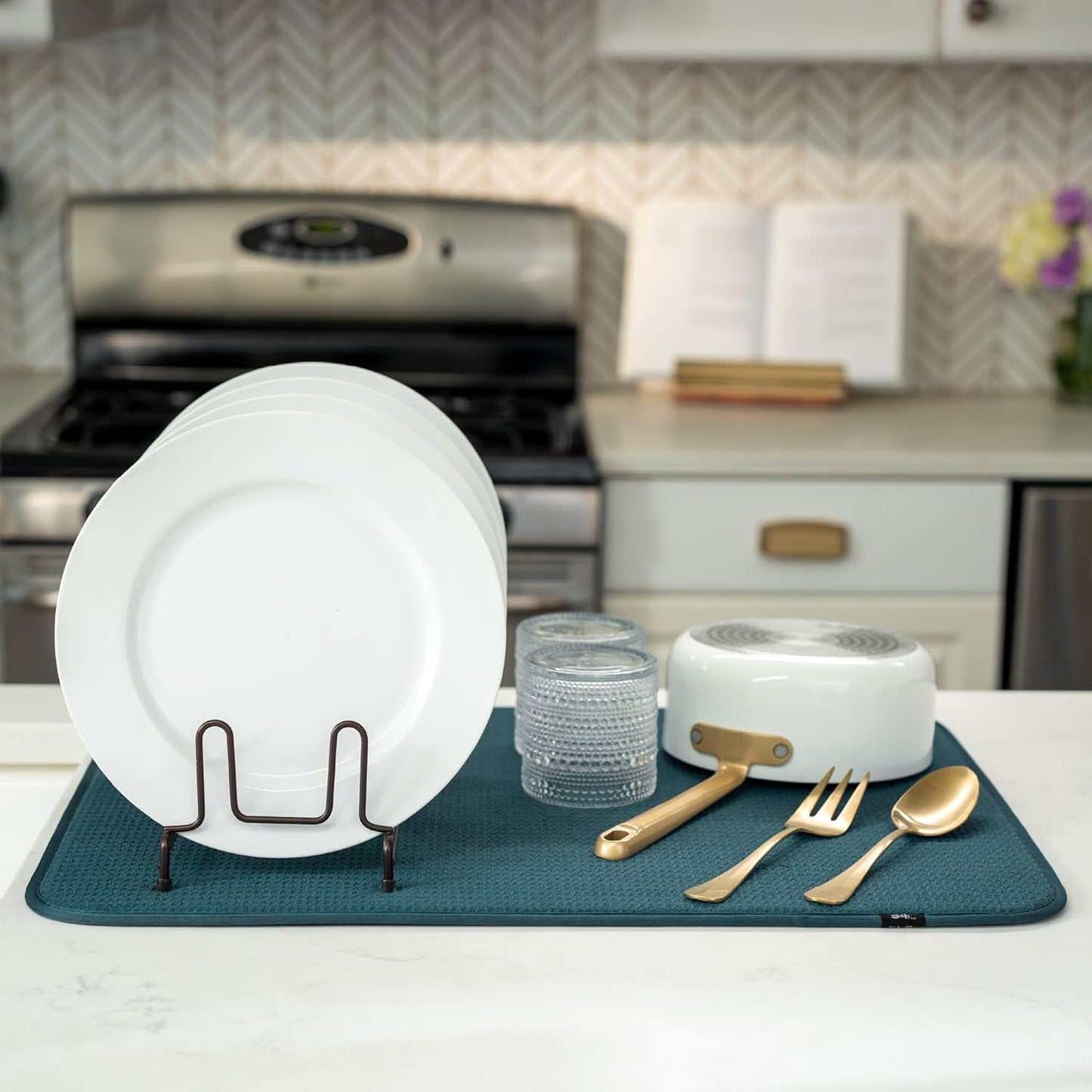 S&T INC. Dish Drying Mat XL, 18” x 24”, Absorbent Microfiber Kitchen Counter Mat, Dish Drying Pad for Dishes, Utensils, Pots and Pans, Extra Large, Tapestry Blue