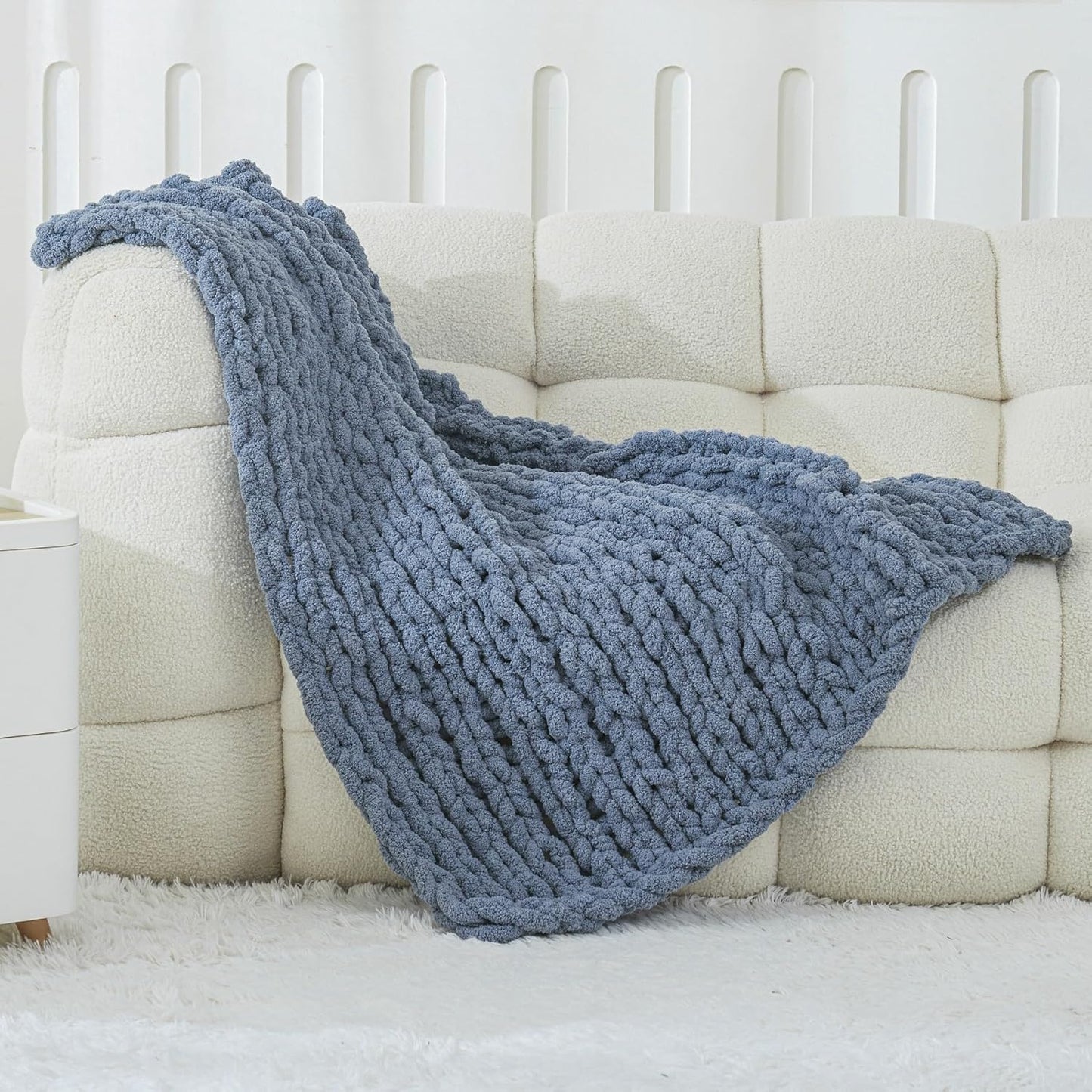 WESHIONGOO Chunky Knit Blanket Throw 40"×40" Knitted Throw Blankets for Couch Bed Fluffy Soft Blanket with Jumbo Chenille Yarn Thick 100% Handmade (Dusty Blue)
