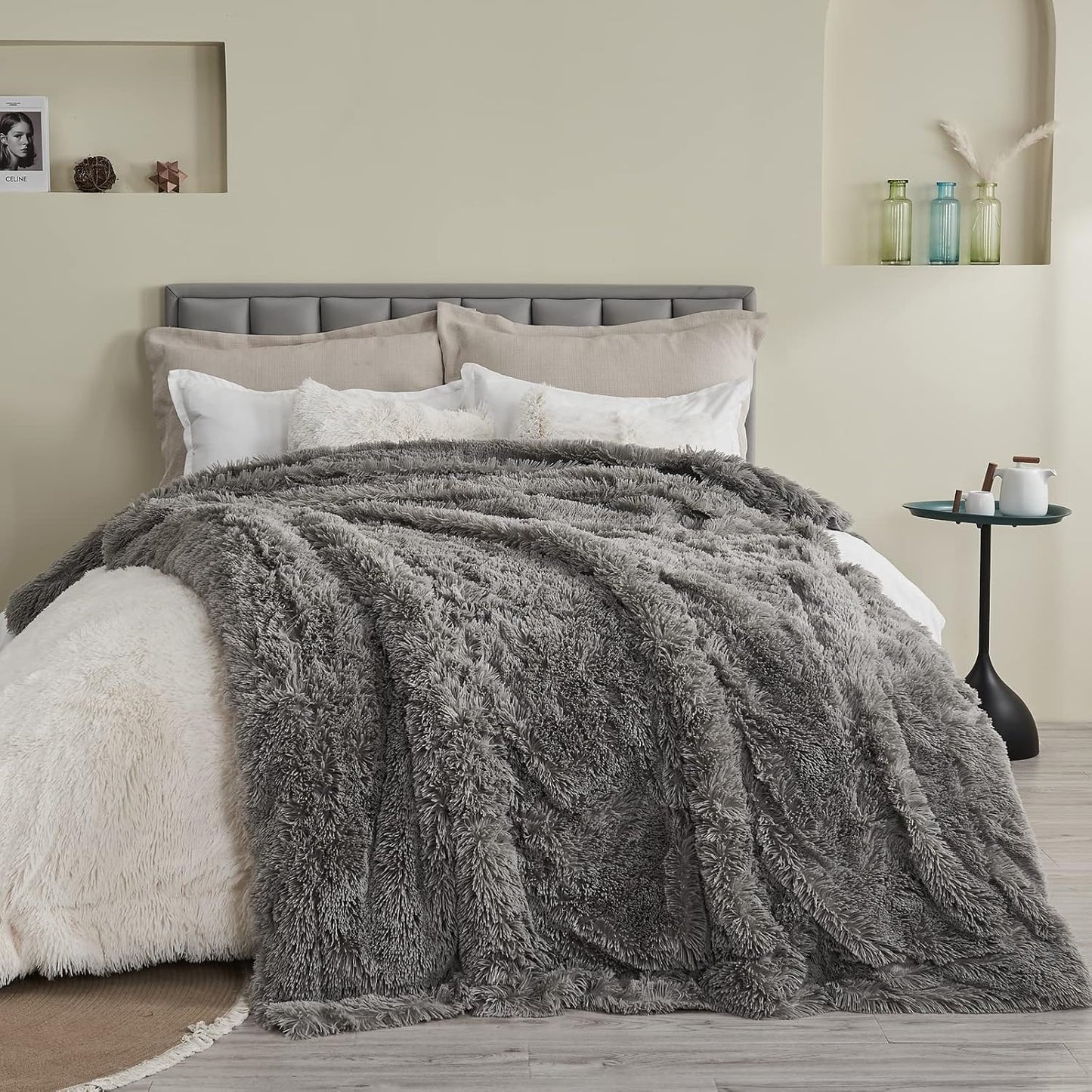 GONAAP Fuzzy Faux Fur Throw Blanket Queen Size Light Grey Super Soft Cozy Plush Fuzzy Shaggy Blanket for Couch Sofa Bed (Light Grey, Queen(90"x90"))