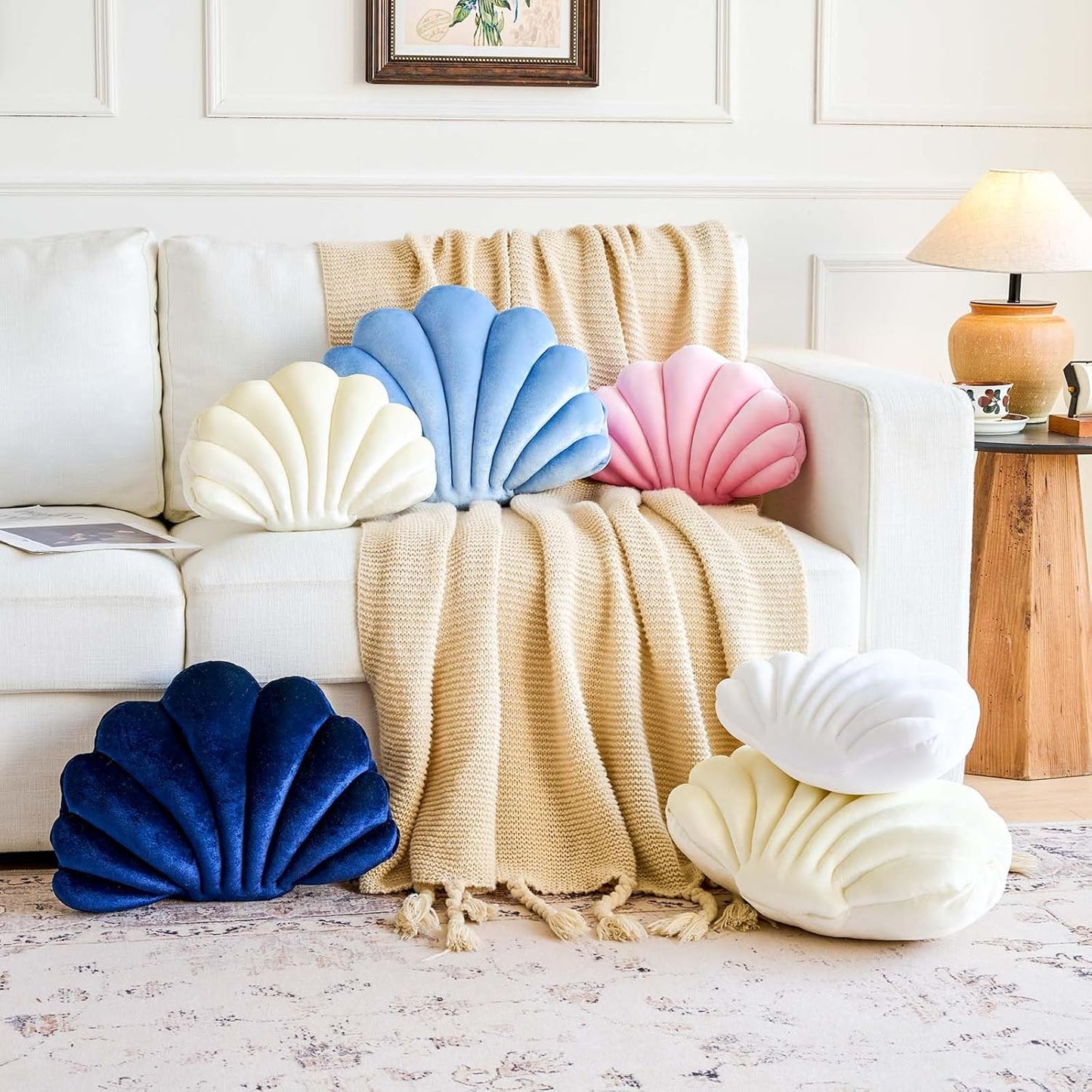 Navy Blue Seashell Throw Pillows, Shell Shaped Throw Pillows, 18 Inch Soft Velvet Home Decorative Pillow Plush Cushion for Bed Couch Living Sofa Room Decor Accent Throw Pillow