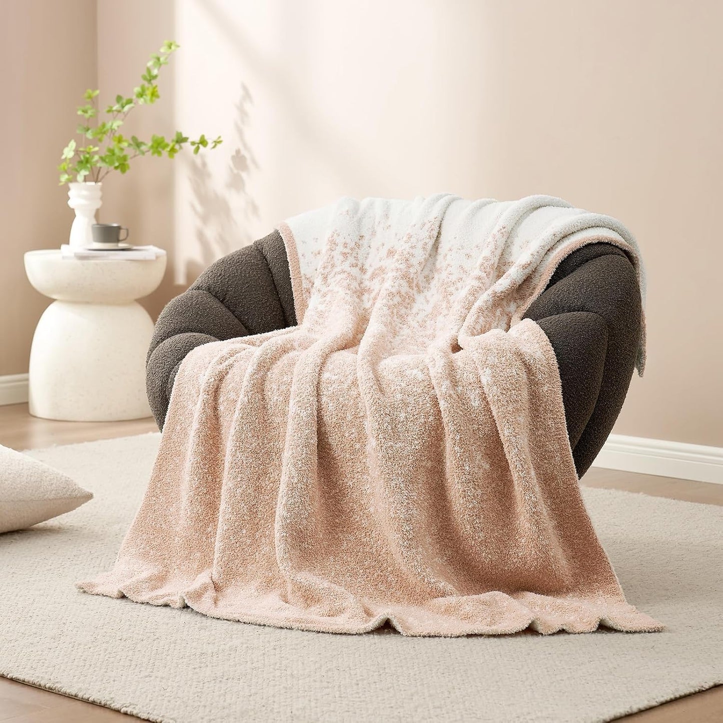 Snuggle Sac Buttery Beige Blanket Twin Size for Bed and Sofa, Reversible Super Soft Blankets Warm Cozy Knit Fuzzy Plush Blankets for Couch, Picnic, Ombre Beige, 60x80 inches