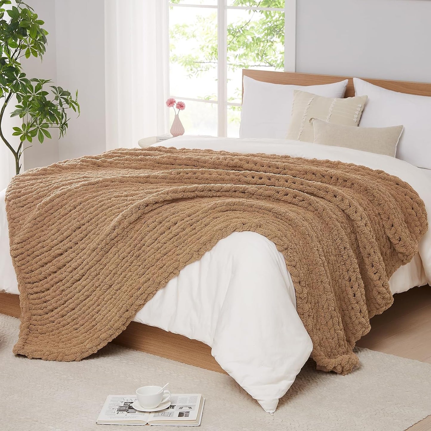 L'AGRATY Chunky Knit Blanket Throw: 50''x60'' Chenille Chunky Knitted Throw Blanket for Bed Couch - Handmade Thick Big Cable Knit Blanket - Large Crochet Rope Blanket for Home Decor(Tan)