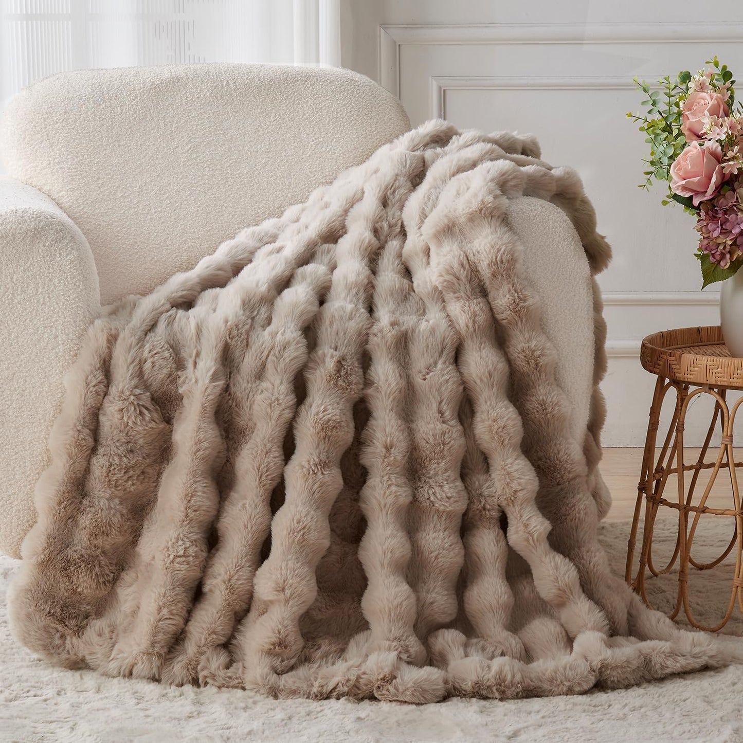 Lotus Karen Faux Fur Throw Blanket Linen - 800 GSM Bubble Rabbit Fluff Blanket for Couch Bed Sofa,Softest Fluffy Fuzzy Cozy Blanket,Thick Furry Plush Shaggy Warm Blankets for Women,60x80 Inches
