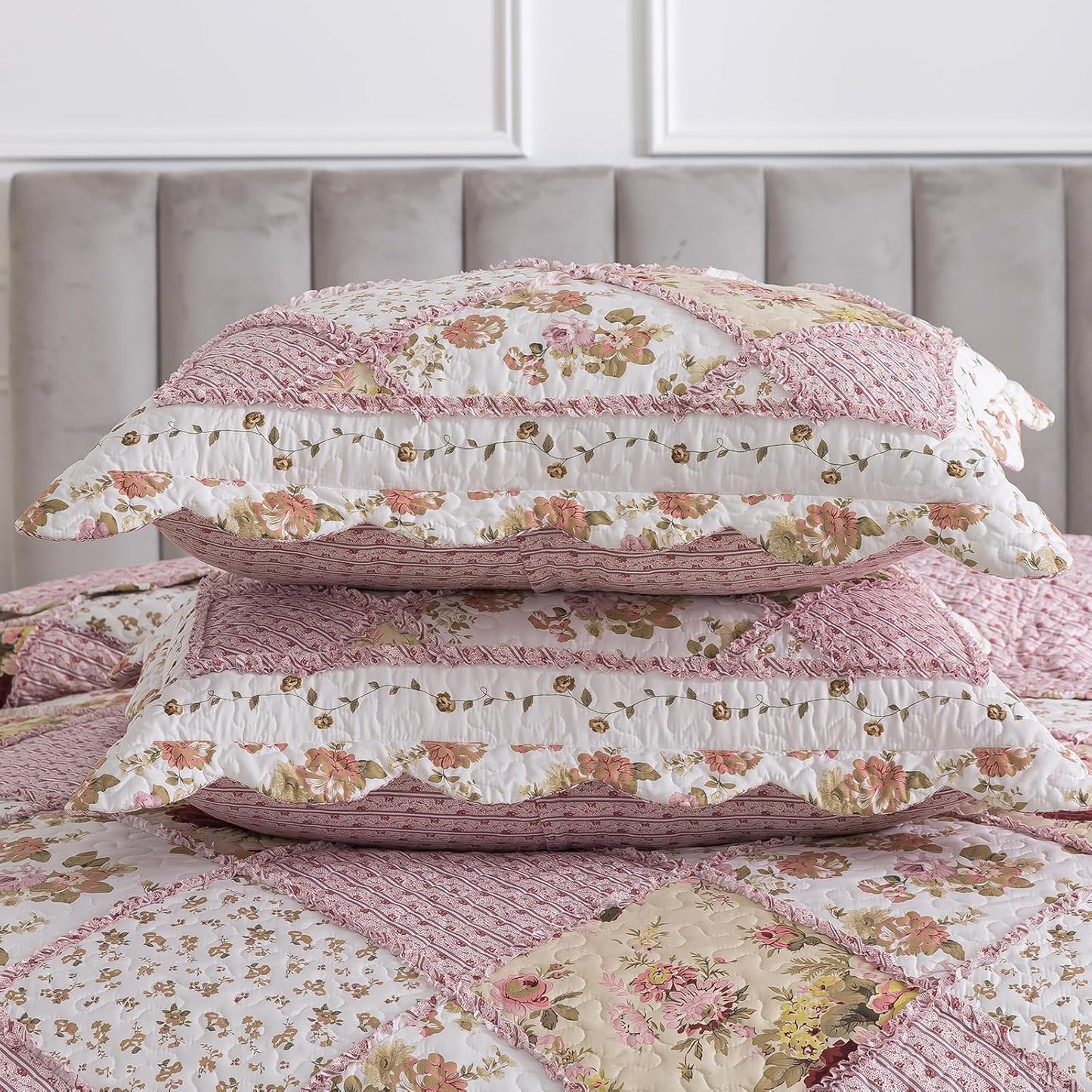 NEWLAKE Quilt Set Queen Size, Bedspread Sets Pink Botanical Floral, Reversible Quilt Bedding Set Lightweight and Breathable for All Seasons, Soft Quilted Bedspread with 2 Pillow Shams
