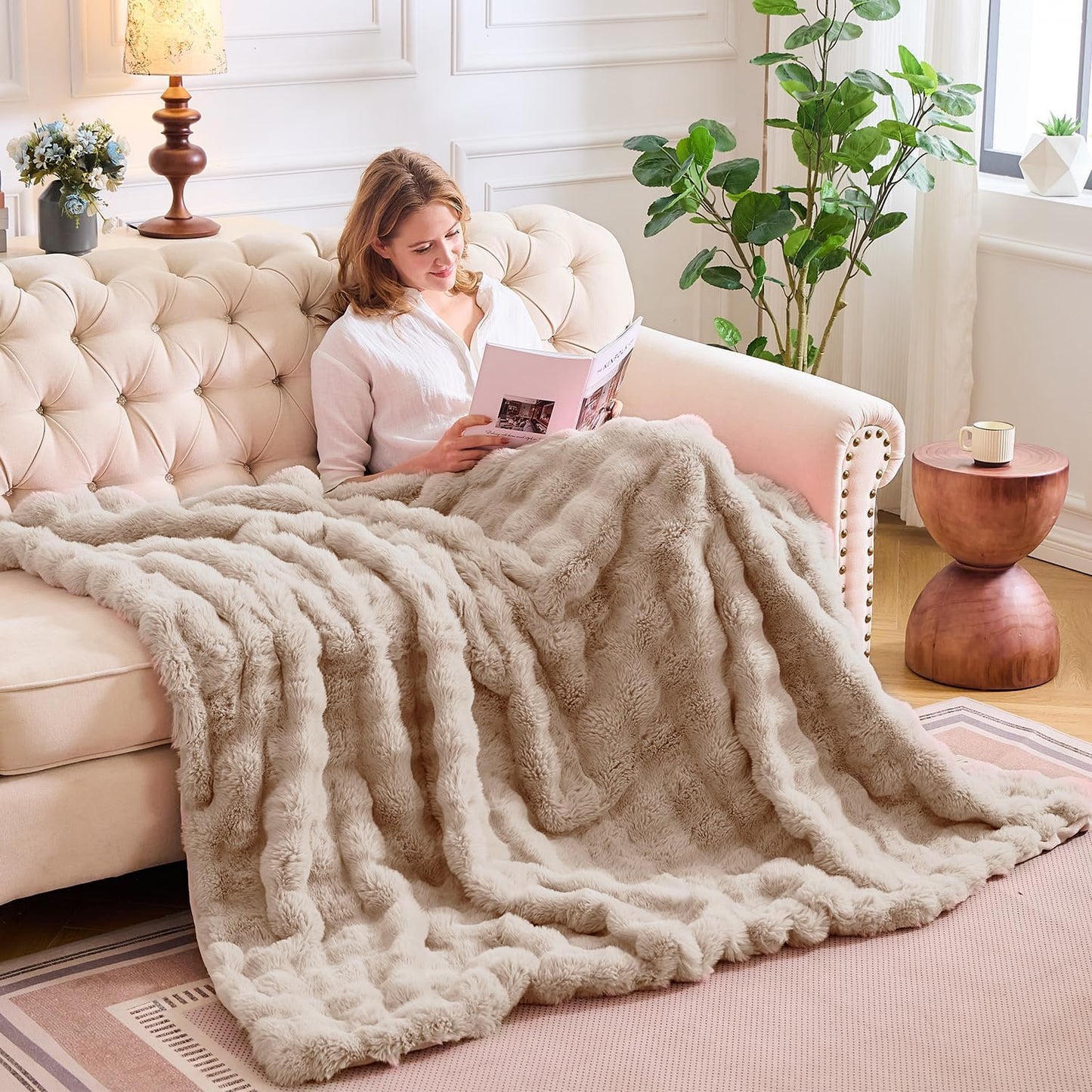 Lotus Karen Faux Fur Throw Blanket Linen - 800 GSM Bubble Rabbit Fluff Blanket for Couch Bed Sofa,Softest Fluffy Fuzzy Cozy Blanket,Thick Furry Plush Shaggy Warm Blankets for Women,90x90 Inches