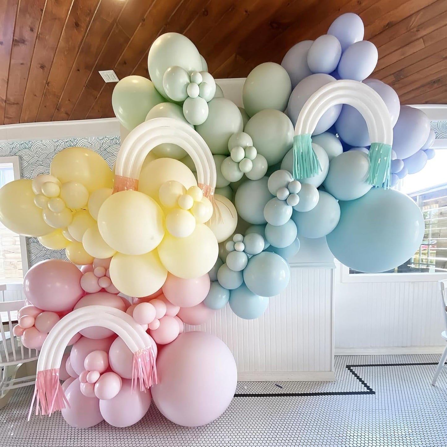 130pcs Pastel Balloons Different Sizes 18" 12" 10" 5" Macaron Latex Balloon Garland Arch Kit for Birthday Easter Baby Shower Graduation Wedding Gender Reveal Anniversary Party Decorations