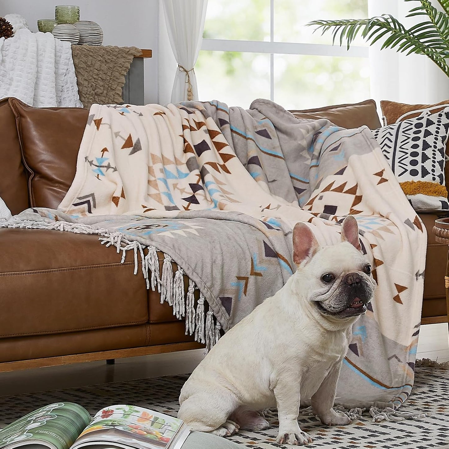 CASAAGUSTO Boho Throw Blanket - Green and Beige Decorative Blankets with Tassel, Printed Flannel Bohemian Blanket for Chair, Bed, Sofa, Couch(50 * 60, Green and Beige)