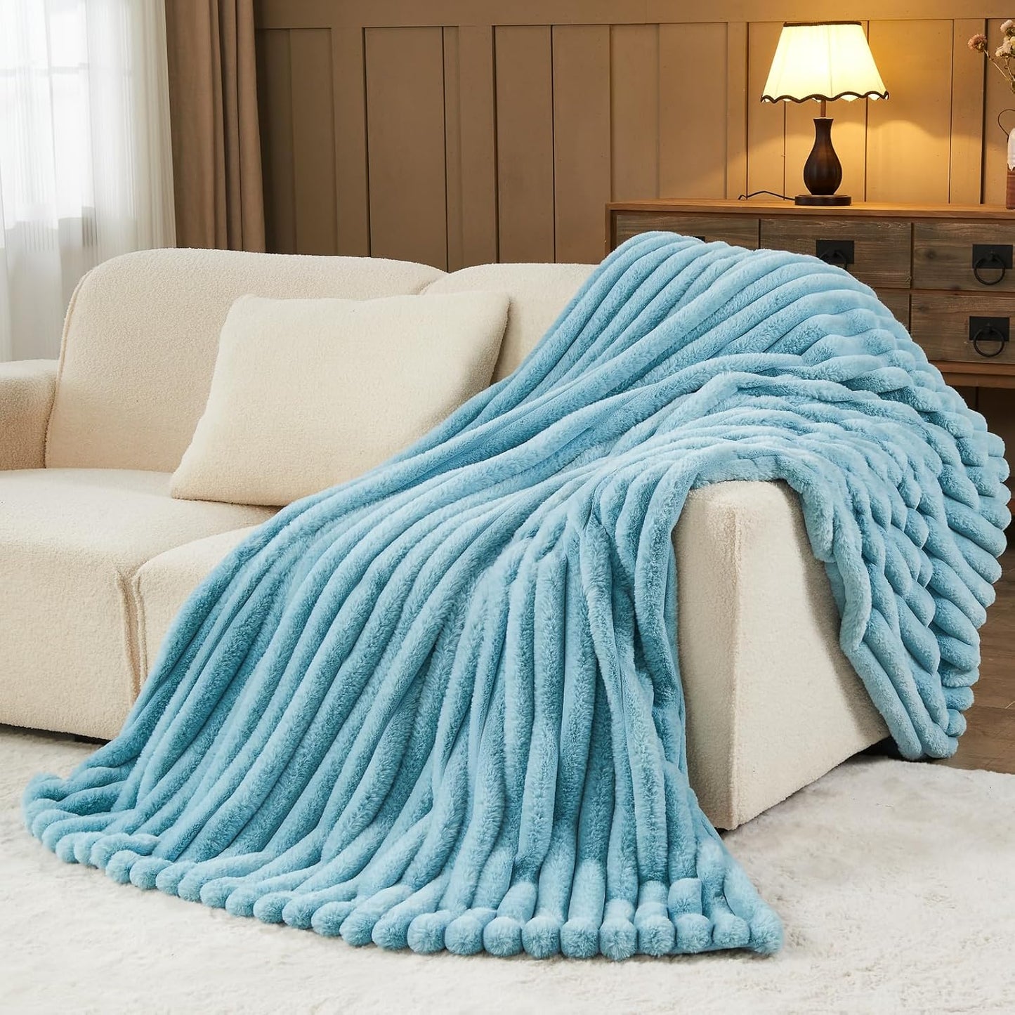 NEWCOSPLAY Faux Fur Throw Blanket Blue 3D Ribbed Plush Thick Warm Blanket for Couch Sofa Bed 850GSM (Blue Ribbed, Throw(50"x60"))