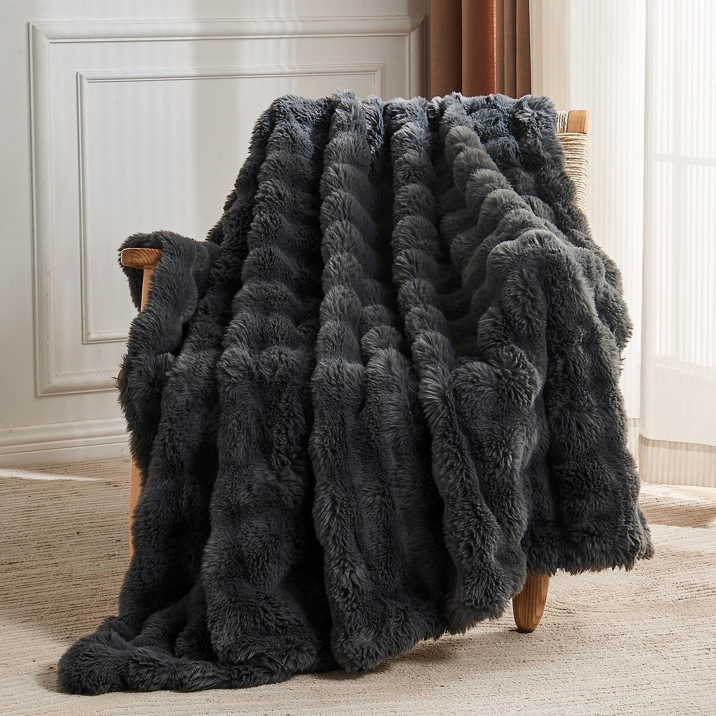 Lotus Karen Faux Fur Throw Blanket Dark Gray - Big Bubble Rabbit Fluff Blanket for Couch, Small Fluffy Fuzzy Cozy Blanket, Thick Furry Plush Shaggy Blankets, 50x60 Inches