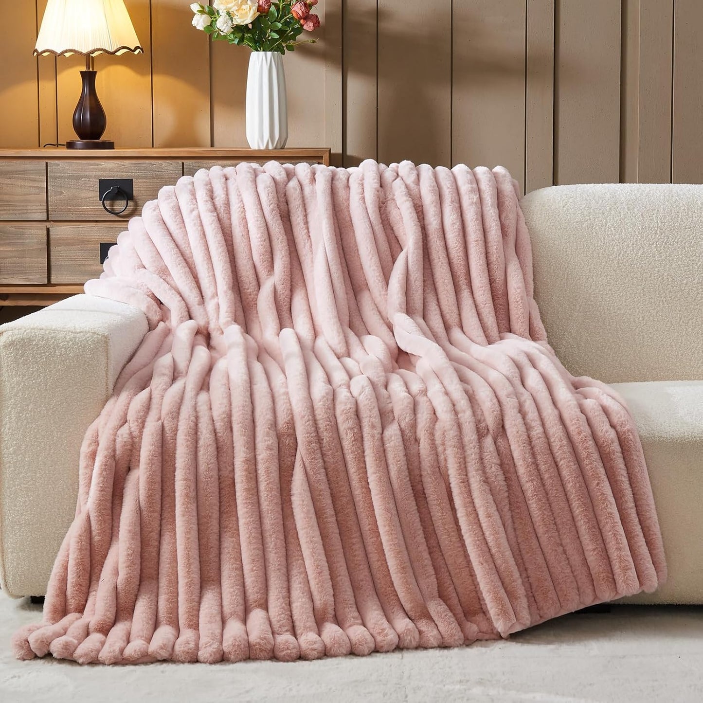 NEWCOSPLAY Faux Fur Throw Blanket Pink 3D Ribbed Plush Thick Warm Blanket for Couch Sofa Bed 850GSM (Pink Ribbed, Throw(50"x60"))