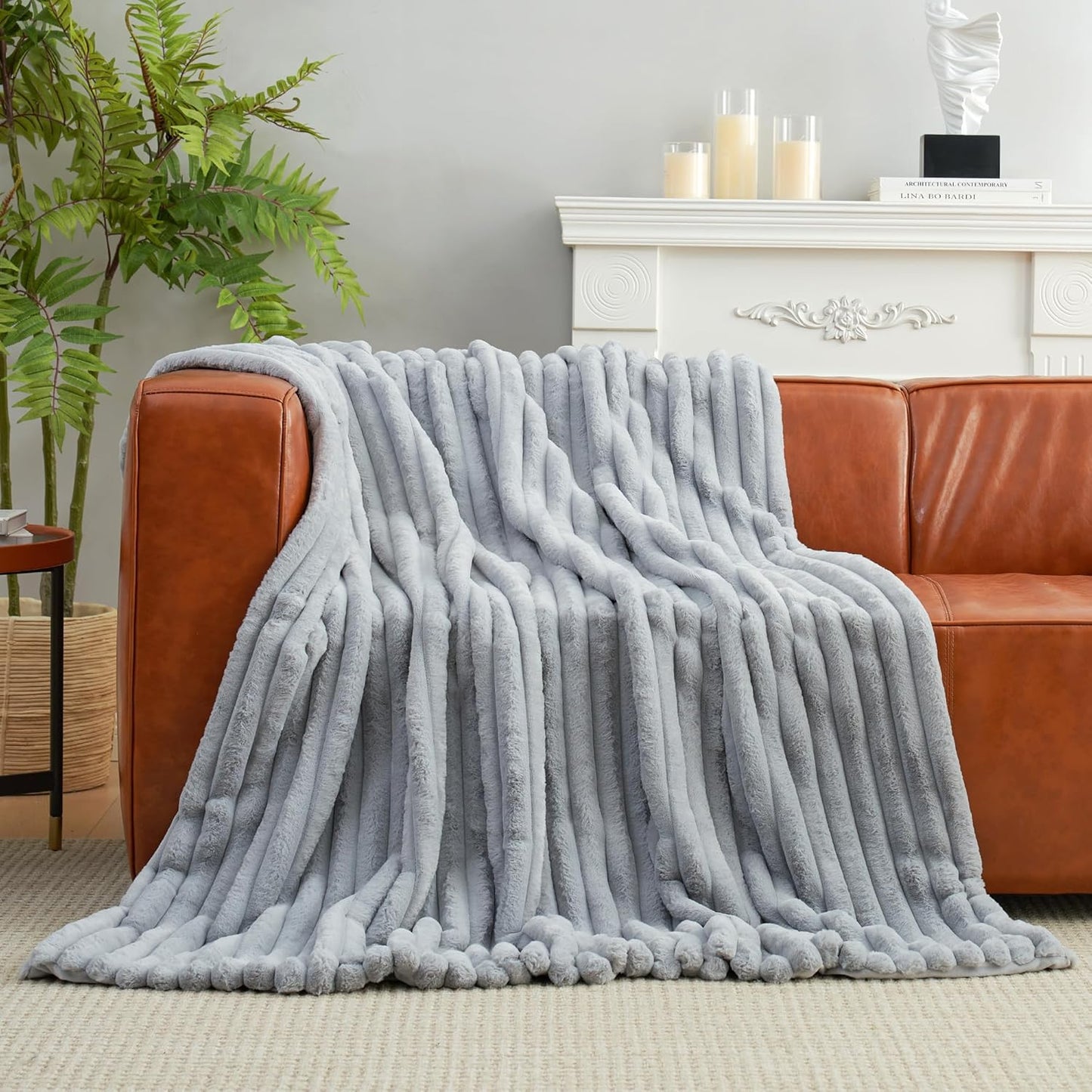 Amélie Home Faux Fur Throw Blanket for Couch, Cozy Fuzzy Fluffy Fur Luxurious Soft Striped Plush Gift Blankets for Family Sofa Chair Bed Living Room Bedroom, 60"x80", Light Grey