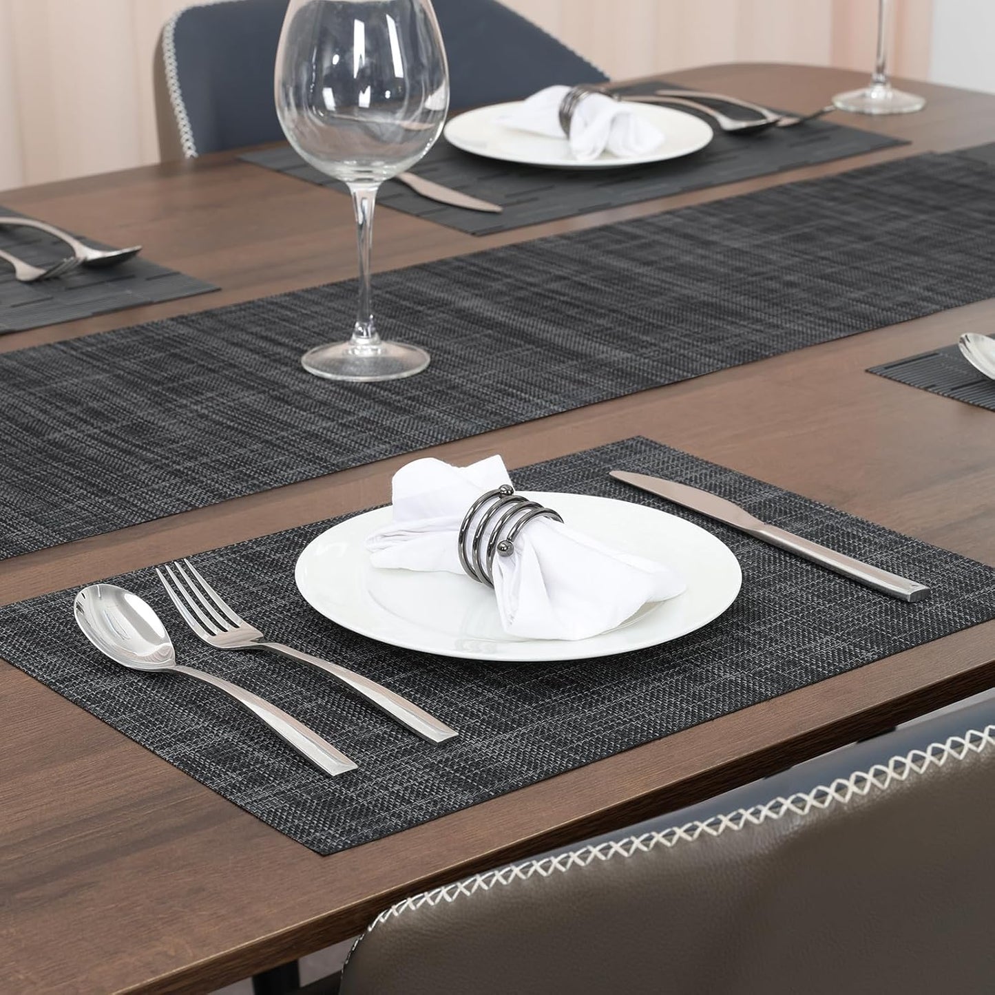 Myir JUN Placemats Set of 6, Vinyl Woven Placemats Place Mats Indoor Washable Table Mats Non-Slip Place mats for Dining Table (Dark Gray-Black, Set of 6)