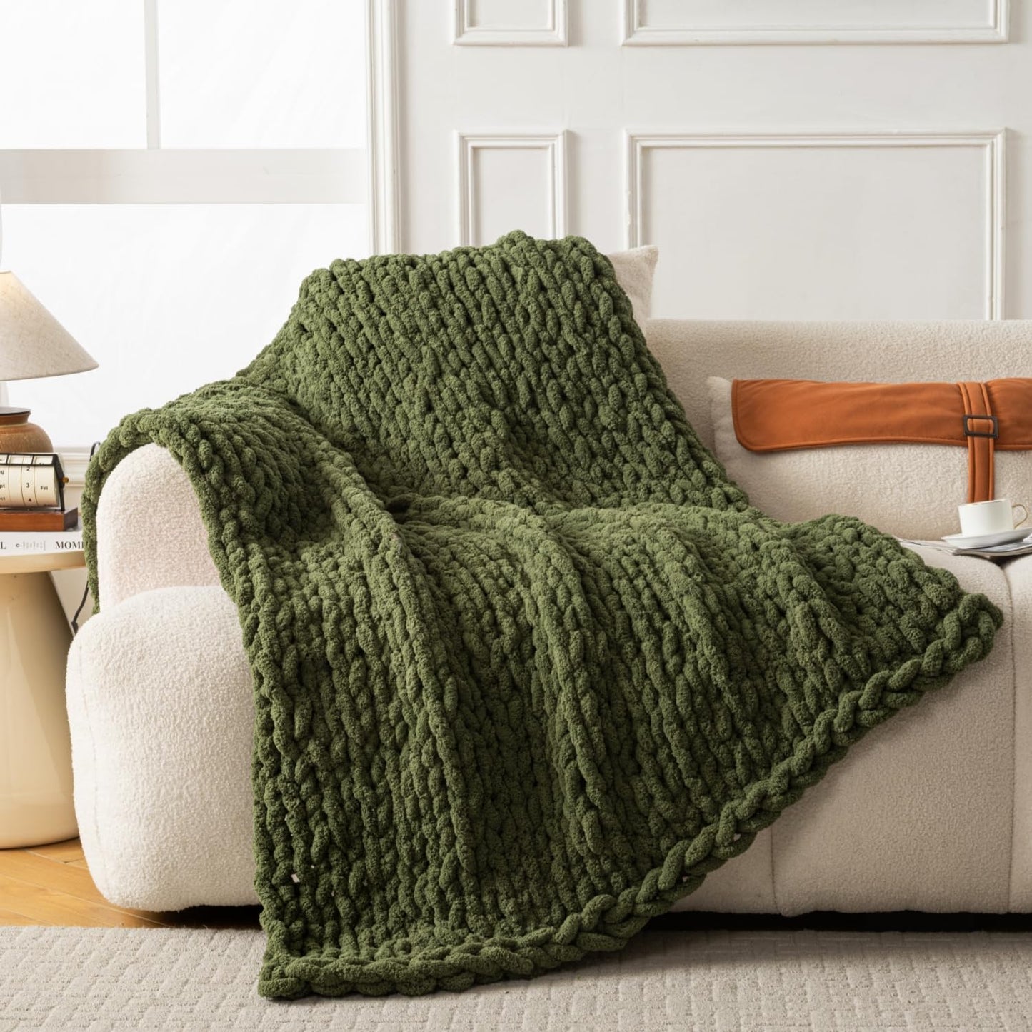 Ultra Soft Chunky Knit Blanket Throw -50x60 Hand Knitted Warm Chenille Throw Blanket, Home Decor Soft Thick Yarn Cable Knit Blanket Breathable Fleece Banket Christmas for Couch Bed Sofa Best GIF