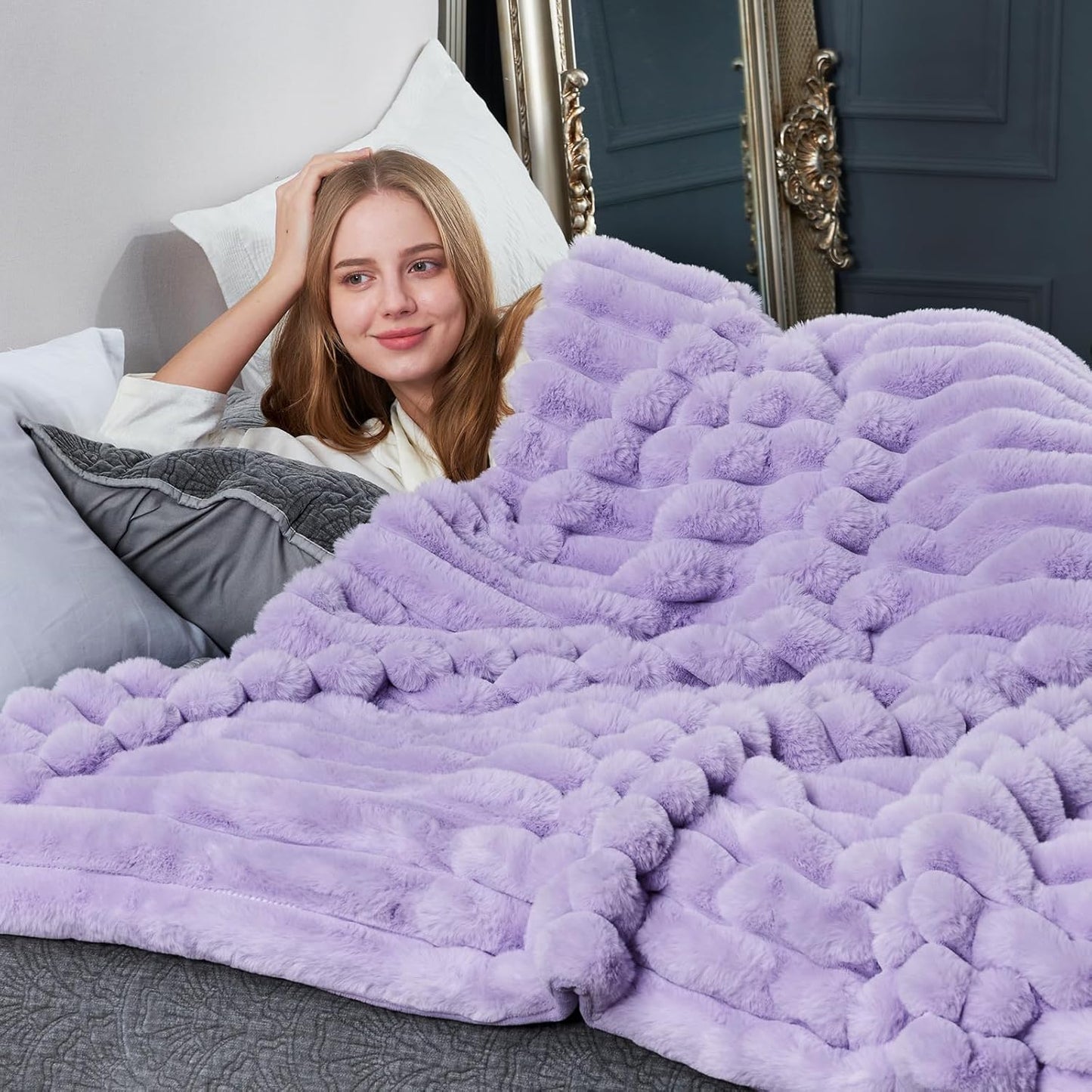 Cozy Bliss Faux Fur Throw Blanket for Couch, Cozy Warm Plush Striped Blanket for Sofa Bedroom Living Room, 50 * 60 Inches Lavender Purple