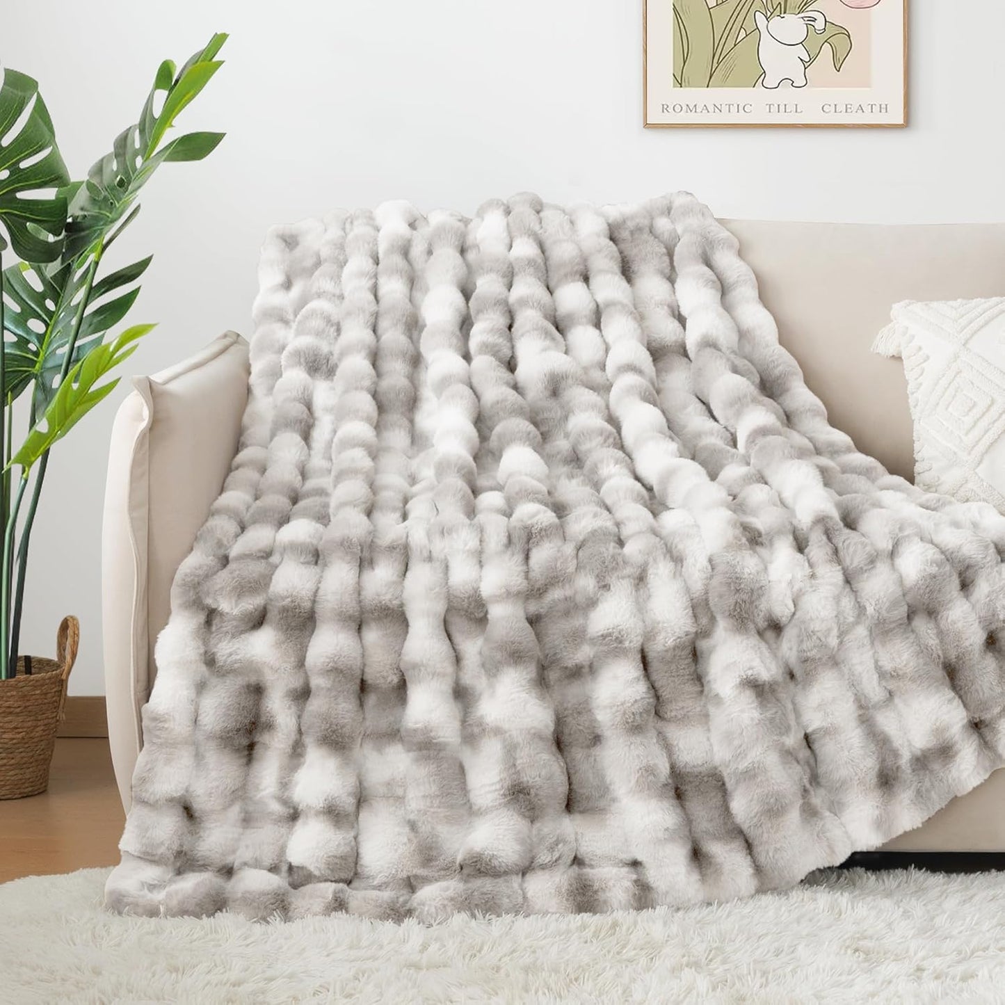 Touchat Luxury 1000GSM Faux Rabbit Fur Throw Blanket, Super Heavy Warm Cozy Grey Blankets for Couch Bed Sofa, Ruched Plush Fuzzy Elegant Soft Reversible Mink Blanket for Living Room Bedroom