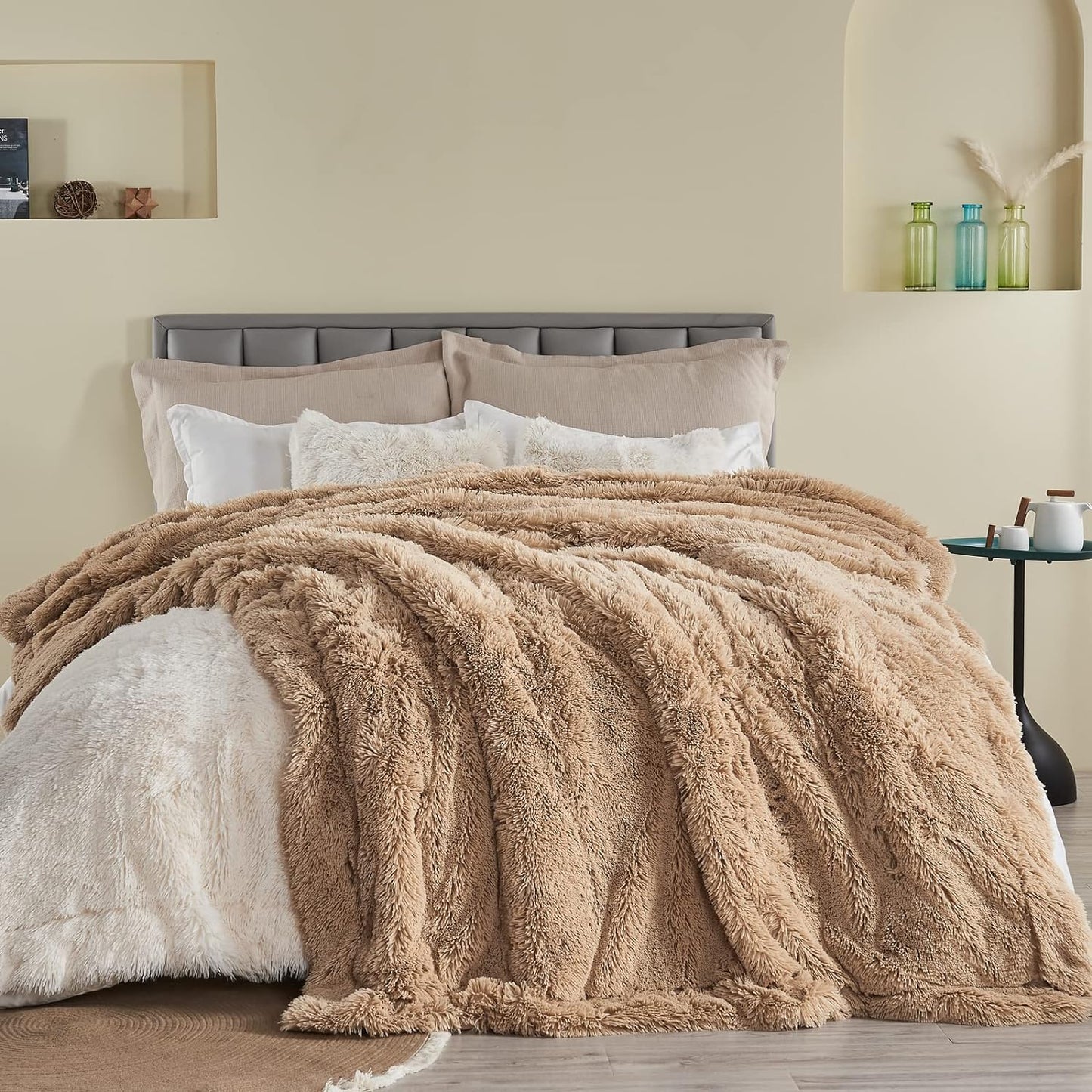 GONAAP Fuzzy Faux Fur Throw Blanket Queen Size Brown Super Soft Cozy Plush Fuzzy Shaggy Blanket for Couch Sofa Bed (Brown, Queen(90"x90"))