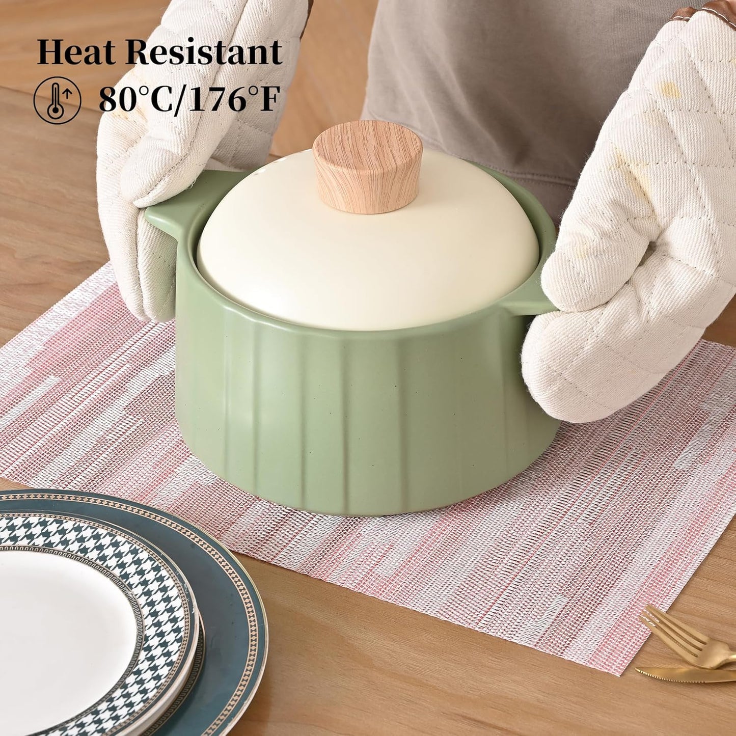 Leetaltree Misty Rose Placemats Set of 8 - Heat Resistant Non-Slip Place mats for Dining Table, Washable Durable PVC Vinyl Woven Table Mats（Misty Rose, 8）