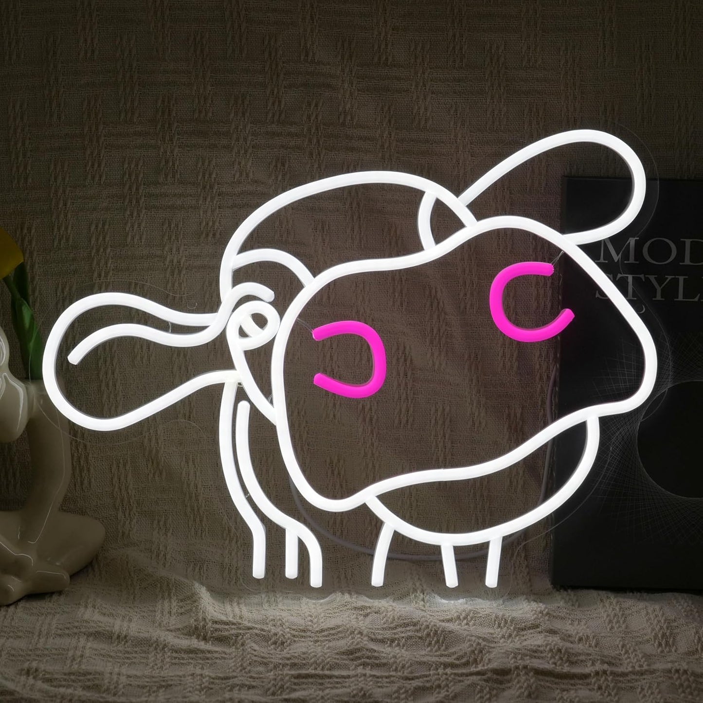 Cow Neon Sign Dimmable Tilted Cow Head LED Light Sign for Wall Decor USB Powered Funny Animal Neon Light for Farmhouse Bedroom Living Room Cafe Home Party Bar Animal Lovers (16.5 * 12.6 In)