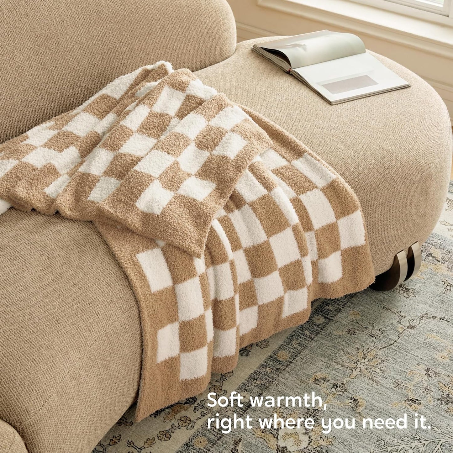 Joiedomi Throw Blanket for Couch Bed, Checkered Knitted Blankets Gifts for Women Mom Girls, Cozy Cute Soft Throw Home Room Decor Aesthetic for Women Mothers Birthday Gifts 50x70 Inches