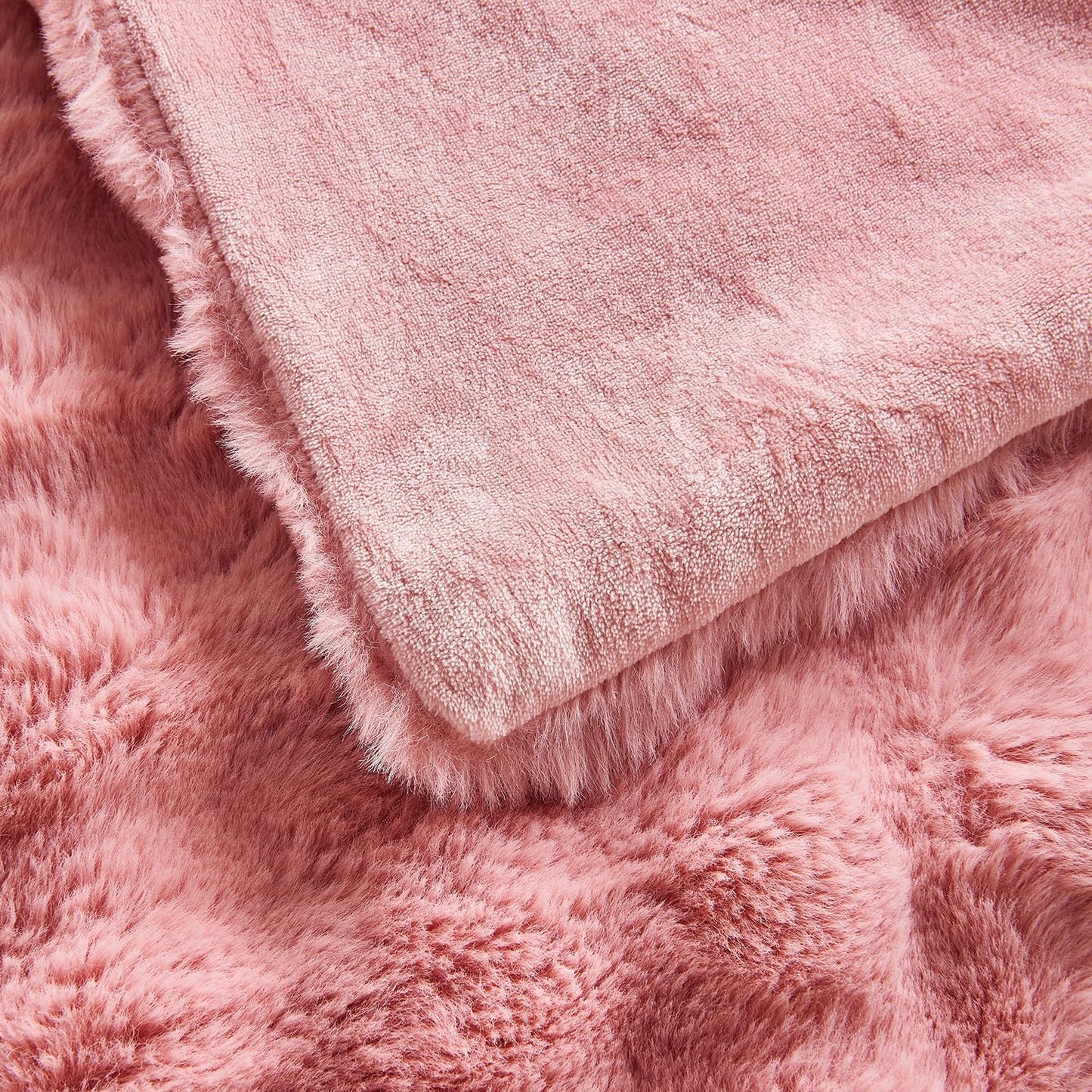 Lotus Karen Faux Fur Blanket Old Pink - Big Bubble Rabbit Fluff King Blankets for The Bed, Large Fluffy Fuzzy Cozy Blanket, Thick Furry Plush Shaggy Blankets, 108x90 Inches