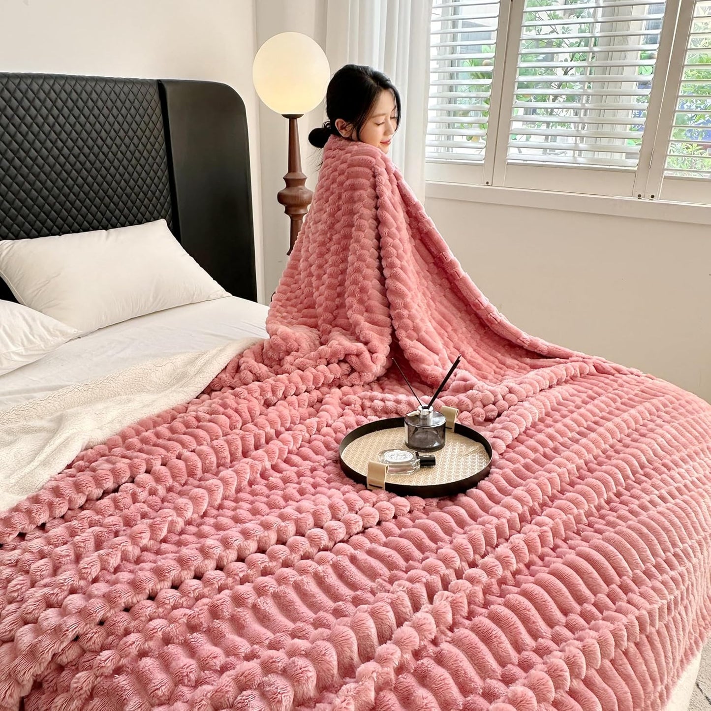 UKELER Pink Sherpa Throw Blanket 60 × 80 inch, 470 GSM Striped Sherpa Fleece Blankets for All Season, Warm and Cozy Blanket for Couch Sofa Bed Office Camping