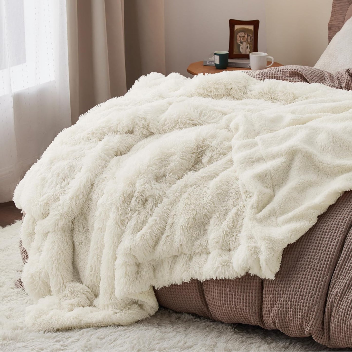 Bedsure GentleSoft Fluffy Cream Throw Blanket Decorative Blankets for Bed Couch Sofa, Cream Decor Sherpa Fleece Soft Cozy Fuzzy Plush Thick Warm Faux Fur Decorations, Ivory Baby Girl Gifts, 50x60