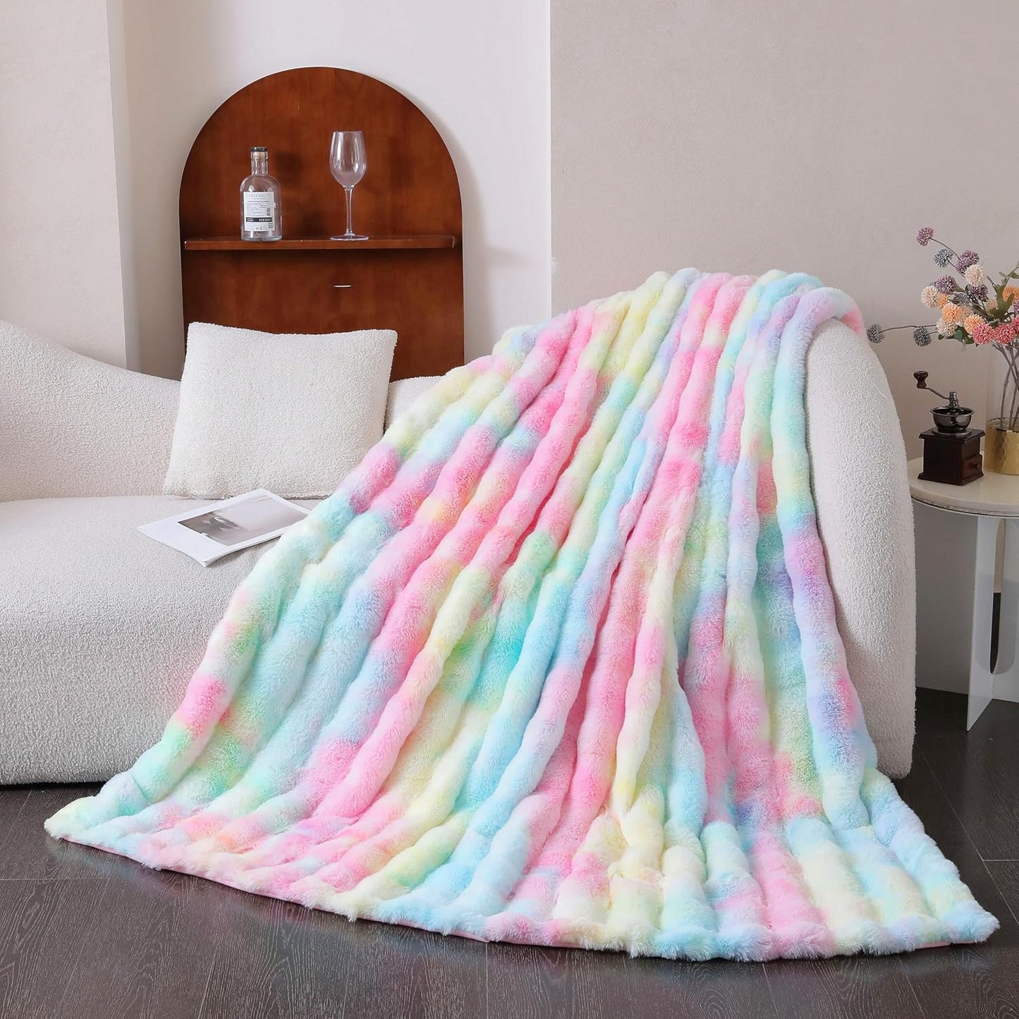 UKELER Colorful Faux Fur Throw Blanket Twin Size, Large Super Soft Fluffy Bed Blankets Throws for Bedroom, Living Room, Couch, Sofa, Office, Camping Plush Furry Blanket 60''x80''